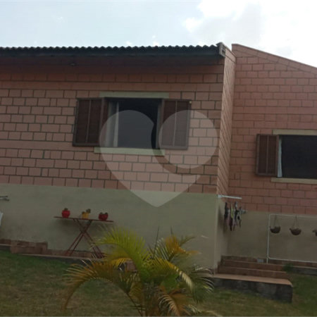 Chácara à venda com 3 quartos, sendo 2 suítes,  em Monterrey, Louveira, SP