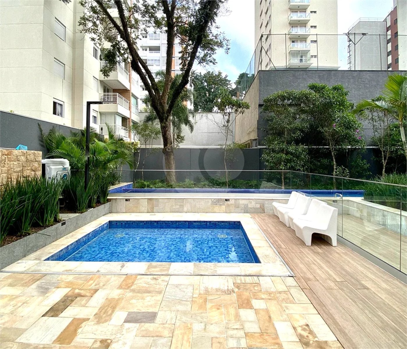 JARDIM PRUDÊNCIA - APTO SEMINOVO COM TERRAÇO GOURMET
