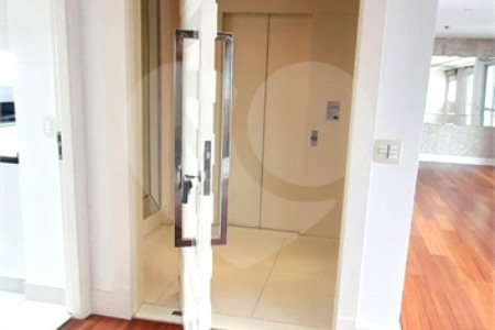 Apartamento Alto Padrão de 176m² na Aclimação — São Paulo/SP