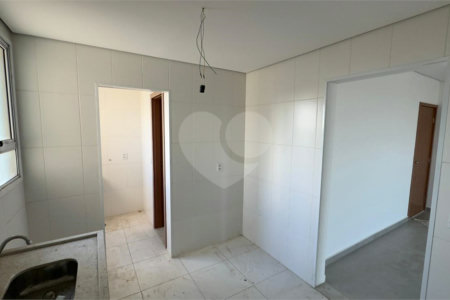 Aurora Gardens - Apartamento com 3 dormitórios e espaço de sobra.