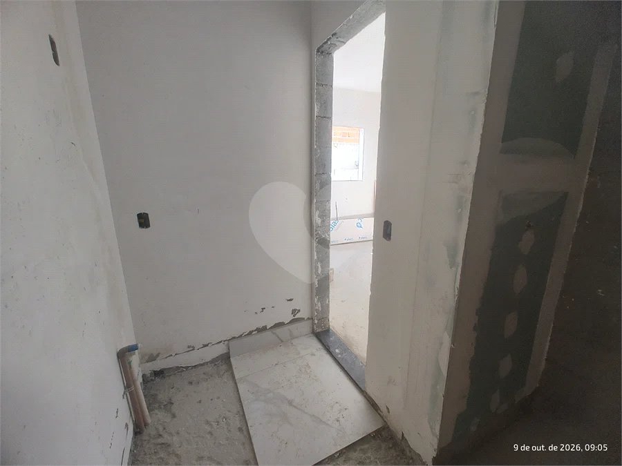 Apartamento 2 dormitórios (1 suíte) com vaga garagem, excelente localização, programa MCMV