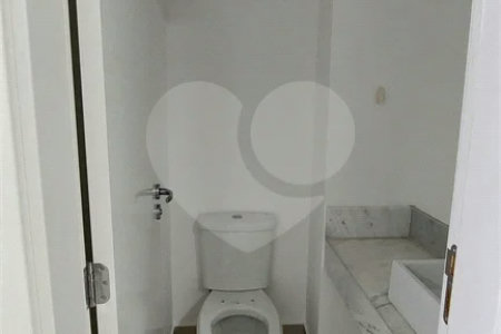 Sala Comercial com Vista para Pedra Grande - Ed. Carraro Tower