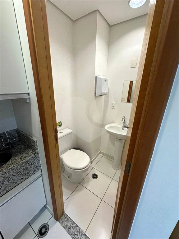Sala à venda em Jardim Vazani, São Paulo, SP
