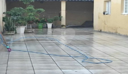 Casa à venda com 3 quartos, sendo 2 suítes,  em Quarta Parada, São Paulo, SP
