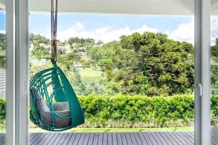 Casa em condomínio de luxo com lindo por do SOL