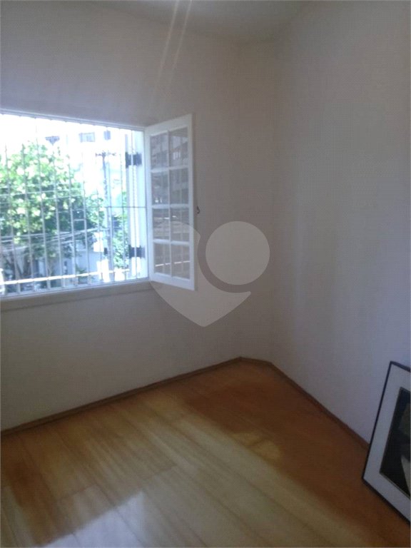 Sobrado com 150 m², 3 quartos e 2 vagas