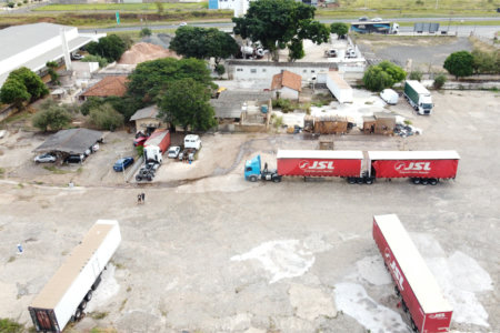 Área de terra a Venda na Margem da Rodovia Washington Luiz KM/230 - São Carlos/SP