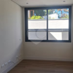 Casa a venda com 04 suítes área gourmet e 6 vagas para autos em condominio fechado Atibaia