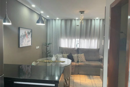 Casa à venda com 2 suítes no condomínio Cotia, Cotia - SP