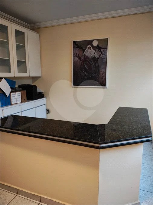 SOBRADO COMERCIAL PARA LOCAÇÃO NO RUDGE RAMOS | 197 m²
