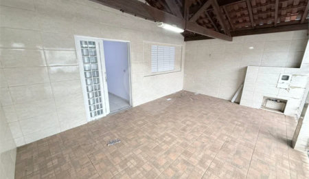 Casa à venda com 3 quartos, sendo 1 suíte, em Jardim São Luiz, Piracicaba, SP