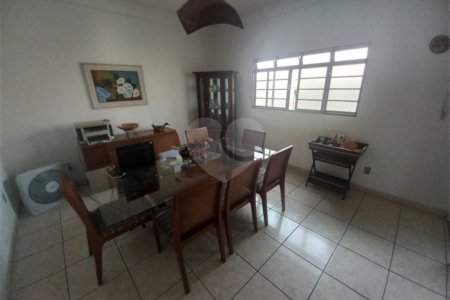 Casa Térrea.