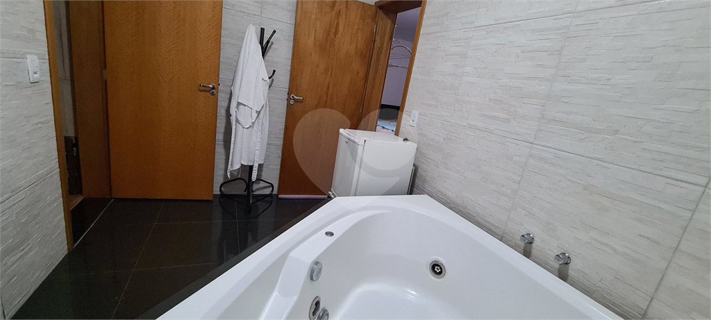 Casa térrea no Condomínio Jardim Botânico , localizado na cidade Bady Bassit/SP .