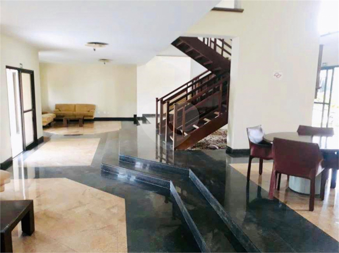 Apartamento à venda na Saúde de 500m² com 5 dormitórios, 4 suítes e 5 vagas