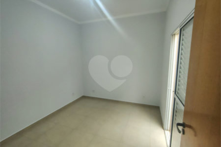 Casa à venda com 3 quartos, sendo 1 suíte,  no condomínio Bosque São Carlos, São Carlos - SP