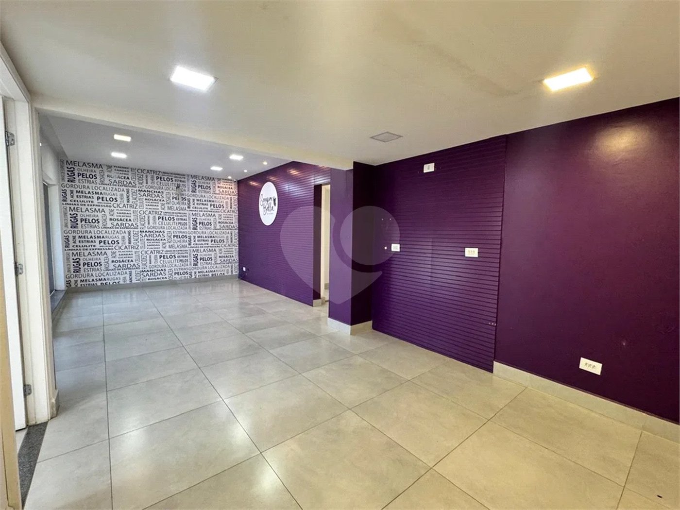 Imóvel Comercial para Venda e Locação no bairro Alto.