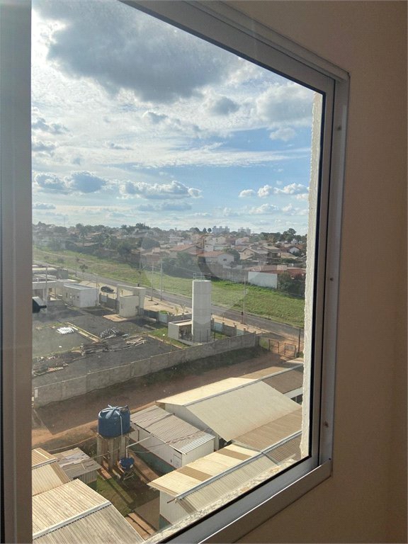 Apartamento para venda no Monte Pinheiros