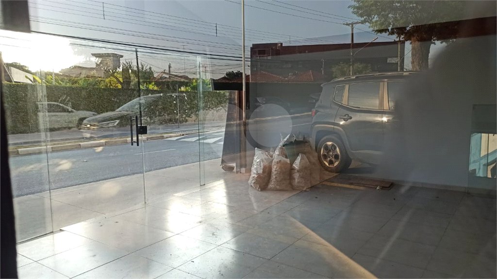 Salão 110m² comercial na Lucas Nogueira Garcez - Atibaia- SP
