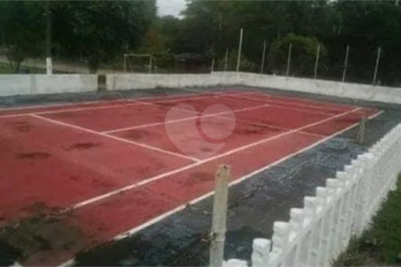 Chalé à venda em Atibaia 140m²– Condomínio fechado com lazer completo