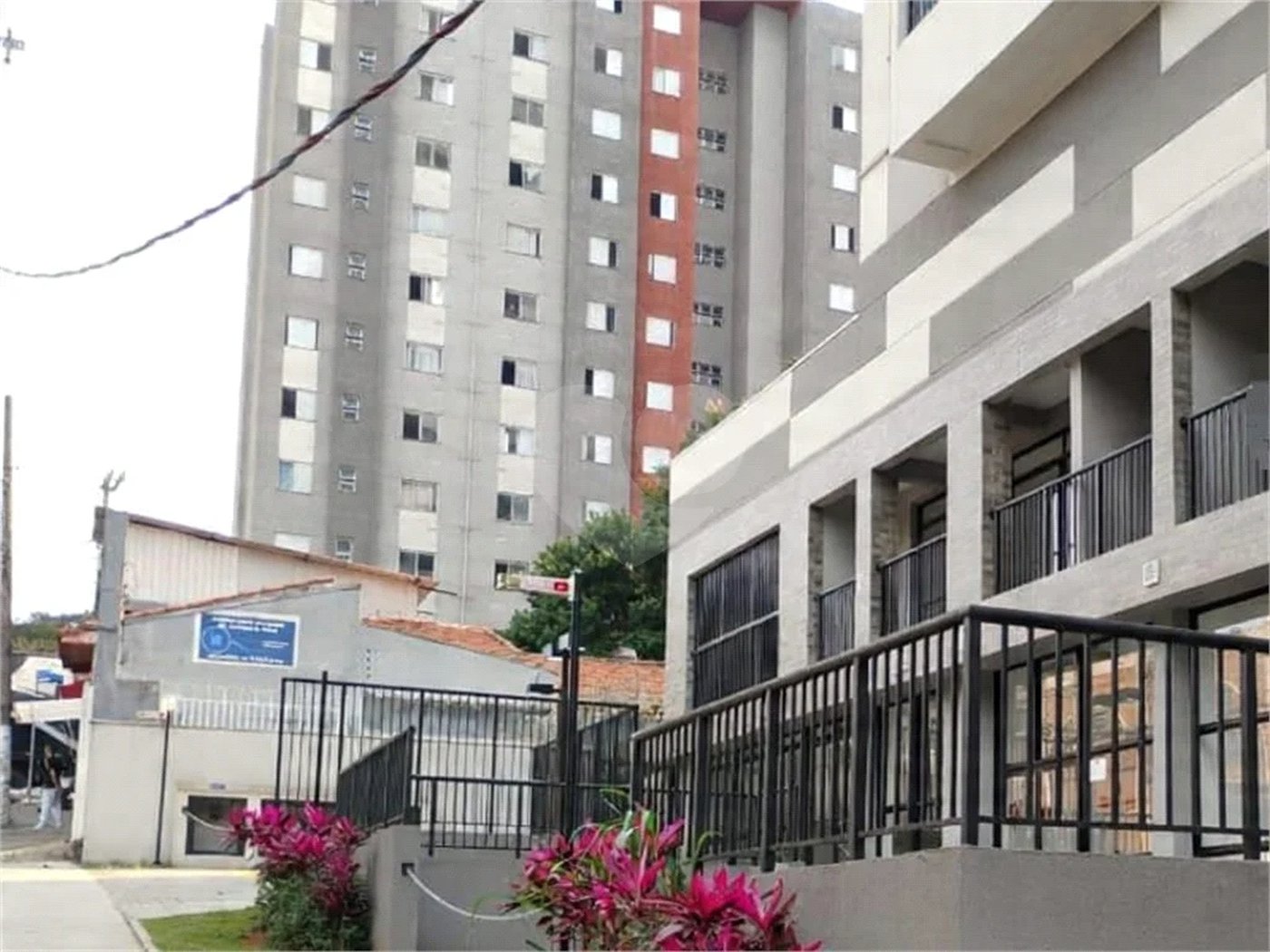 Excelente sala comercial com 50 M² no Jabaquara.