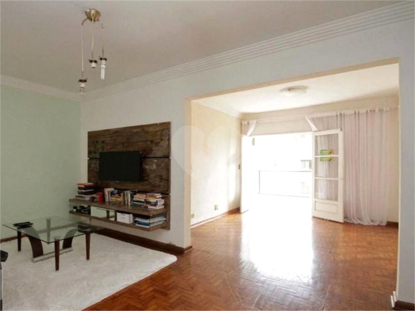 Apartamento de 84m2 com 2 Quartos e 1 banheiro à Venda na Bela Vista