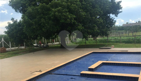 Chácara à venda com 4 quartos, sendo 2 suítes,  em Parque Itaipu, São Carlos, SP