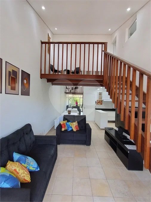 Apartamento Duplex bem localizado com 3 Quartos à venda, 120m² - Enseada, Guarujá - SP