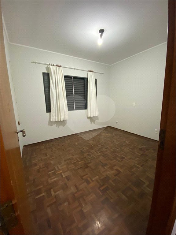 Casa à Venda no Jardim Bandeirantes