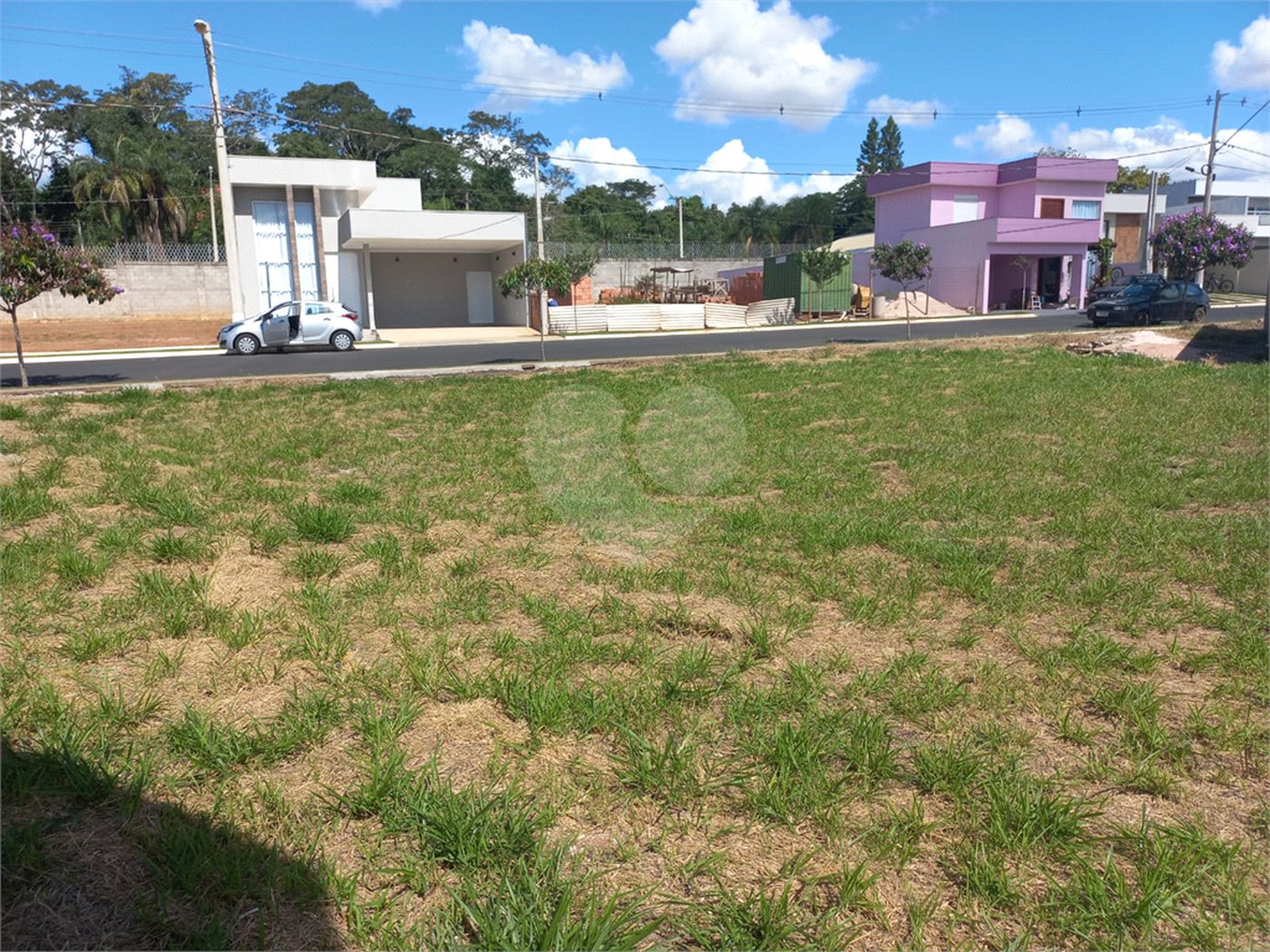 Terreno no Condomínio Faixa Azul.