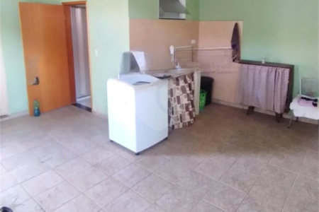 Casa térrea para venda no bairro Vila Carmem