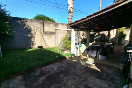 Casa com 3 dormitórios no Astolpho