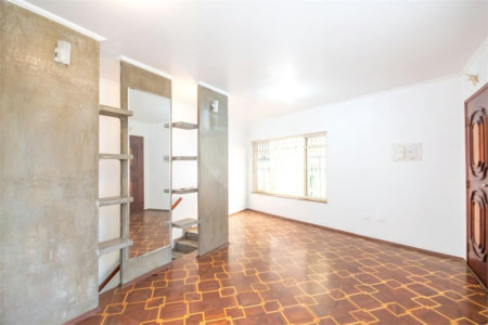 Casa à venda com 206m², 3 quartos e 2 vagas