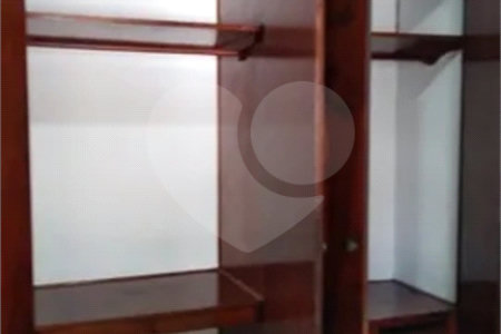 CASA A VENDA COM 125M², 2 DORMITÓRIOS, 1 BANHEIRO, 1 VAGA, TAUBATÉ/SP.