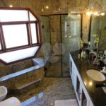 Casa de Vila à venda com 5 quartos, sendo 3 suítes, em Morumbi, São Paulo, SP