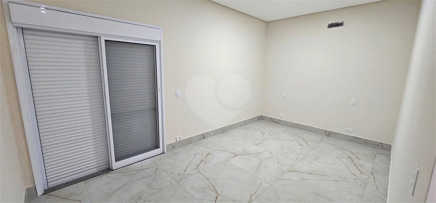 Casa à venda com 3 Suítes em Condomínio - Piracicaba/SP