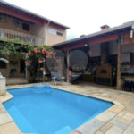 Casa à venda com 5 quartos no bairro Jardim Santa Silvia em Piracicaba/SP.