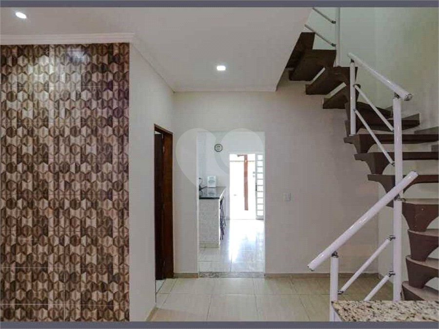 LINDO SOBRADO NO RESIDENCIAL SOLARES – MOGI DAS CRUZES/SP