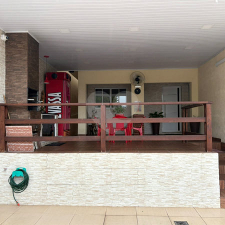 Oportunidade Casa Terrea e Ampla com 173 m² e Quintal e Área Gourmet JARDIM ARICANDUVA