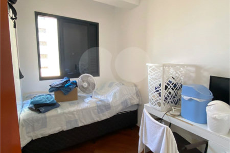 Apartamento no Edifício Riveira.