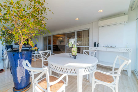 Apartamento para venda no condomínio Piazza Suprema - Praça Visconde de Souza Fontes