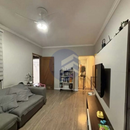 Casa à venda com 3 quartos, sendo 1 suíte, em Jardim Esmeralda, São Paulo - SP