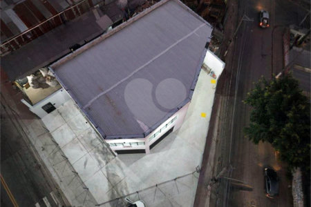 PRÉDIO / GALPÃO COMERCIAL À VENDA OU LOCAÇÃO Jardim Arapongas • Guarulhos/SP