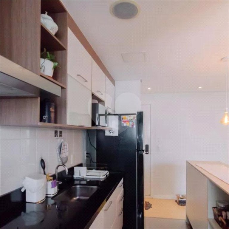 Apartamento no Ipiranga de 68m2 com 2 dorms, 1 suíte, 2 banheiros, 1 vaga. Estuda permuta.