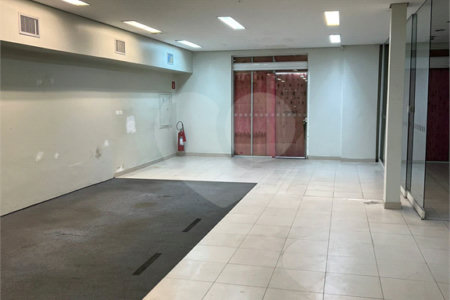 VENDA - Imóvel Comercial na Região Central de Indaiatuba com 741,63 m2 de construção, 1440,00 m2