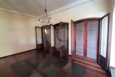 Casa Térrea à venda com 4 quartos, sendo 2 suítes, em Chácara Monte Alegre, São Paulo, SP