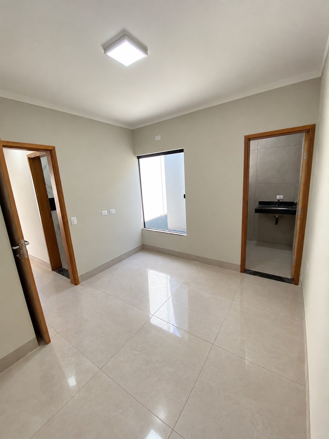 Casa à venda com 2 quartos, sendo 1 suíte,  em Jardim Bela Vista, Três Lagoas, MS