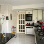 Casa à venda com 3 quartos, sendo 1 suíte,  no condomínio Villagio Vicino, São Paulo - SP