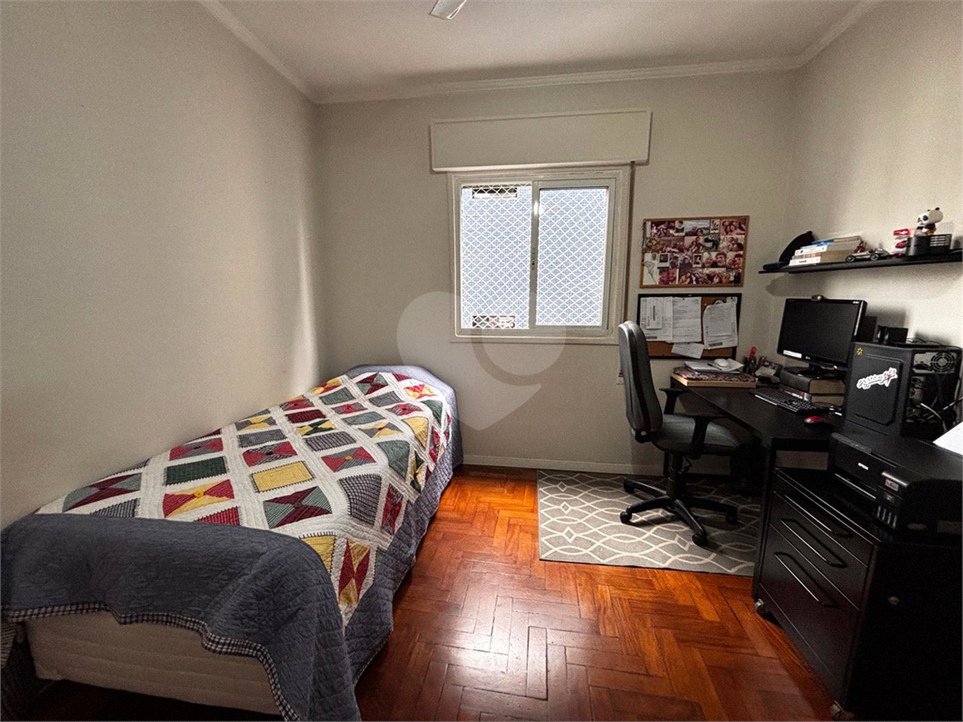 APARTAMENTO BAIRRO PARAÍSO COM 146 M² ÚTEIS - 2 VAGAS.
