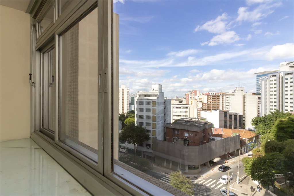 APARTAMENTO NA BELA VISTA COM 2 QUARTOS, 1 VAGA, 100 M²