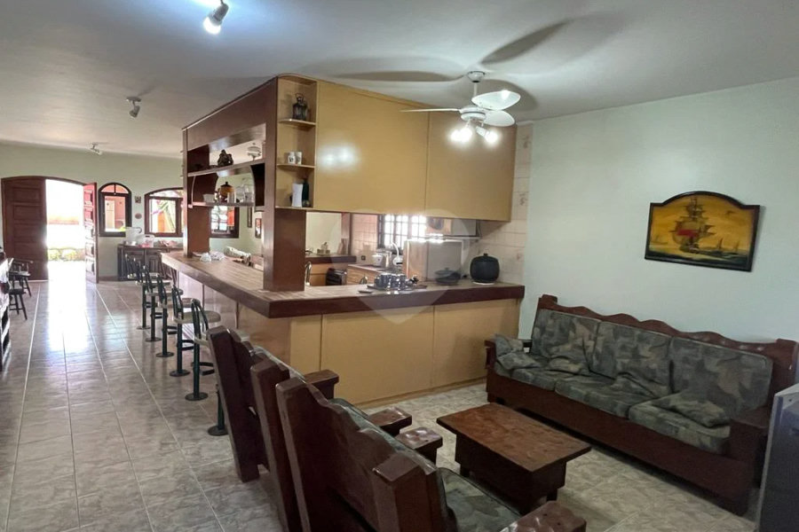 Casa à venda com 6 quartos, sendo 5 suítes, em Morada da Praia, Bertioga, SP